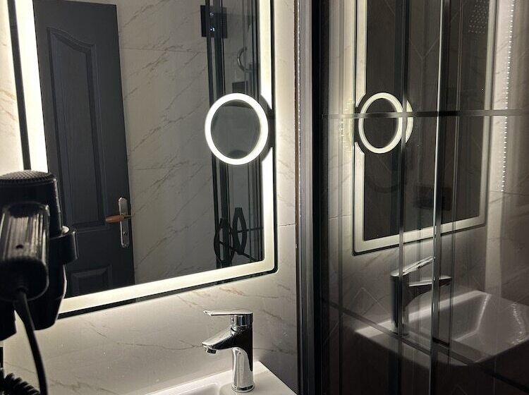 اتاق استاندارد با چشمانداز دریا, Blue Tuana Hotel Old City