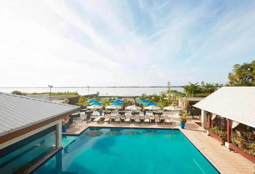 2 Schlafzimmer Suite, Courtyard By Marriott Paramaribo