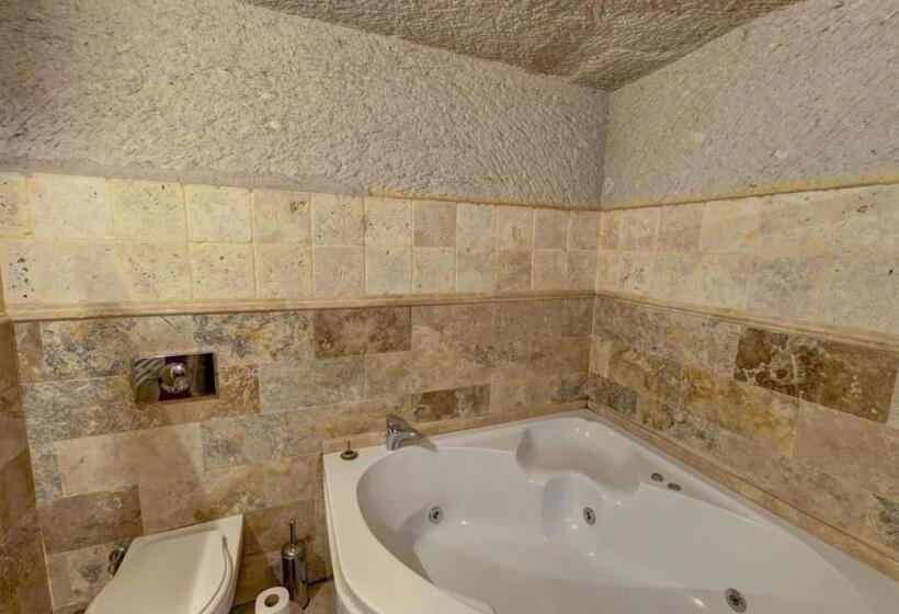 Трехместный Номер Deluxe, Dervish Cave House & Restaurant