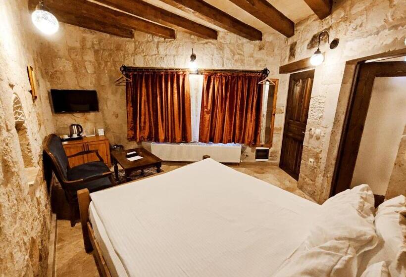 Номер Стандарт с Балконом, Dervish Cave House & Restaurant