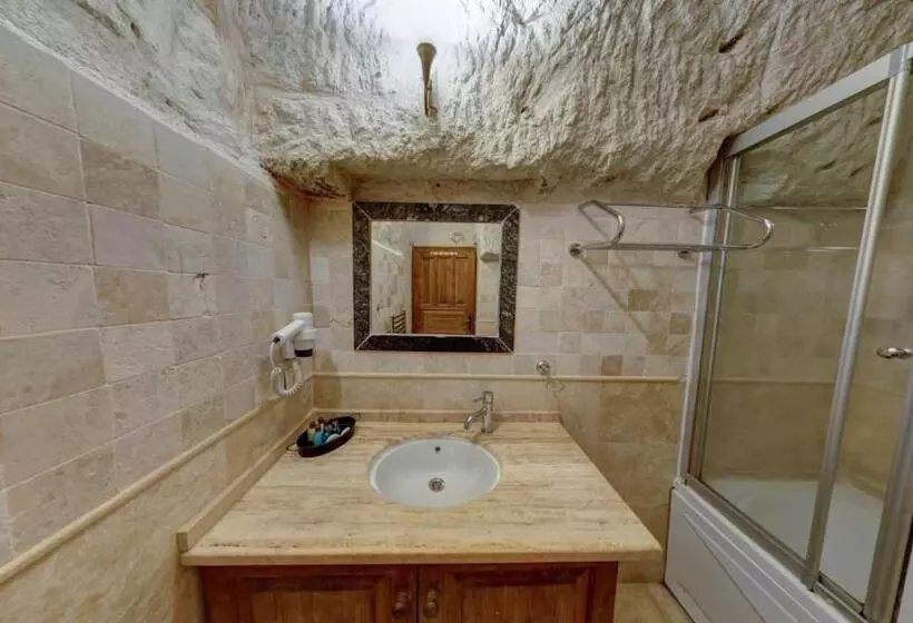 １ベッドルームハウス, Dervish Cave House & Restaurant