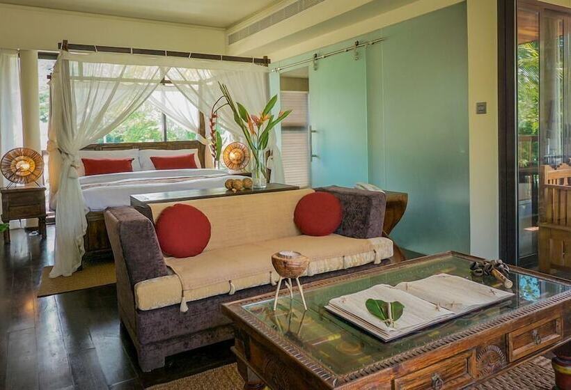 سوییت با چشمانداز دریا, Dhevatara Beach