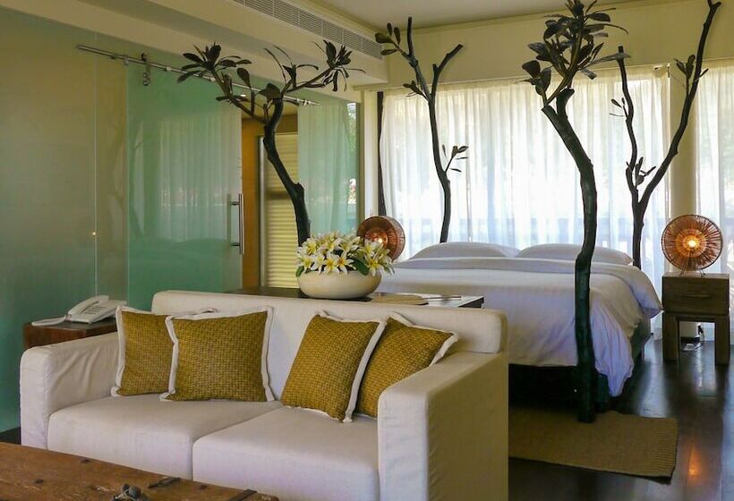 سوییت با چشمانداز دریا, Dhevatara Beach