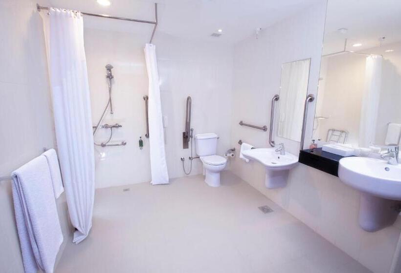 استودیوی لوکس, Holiday Bahrain