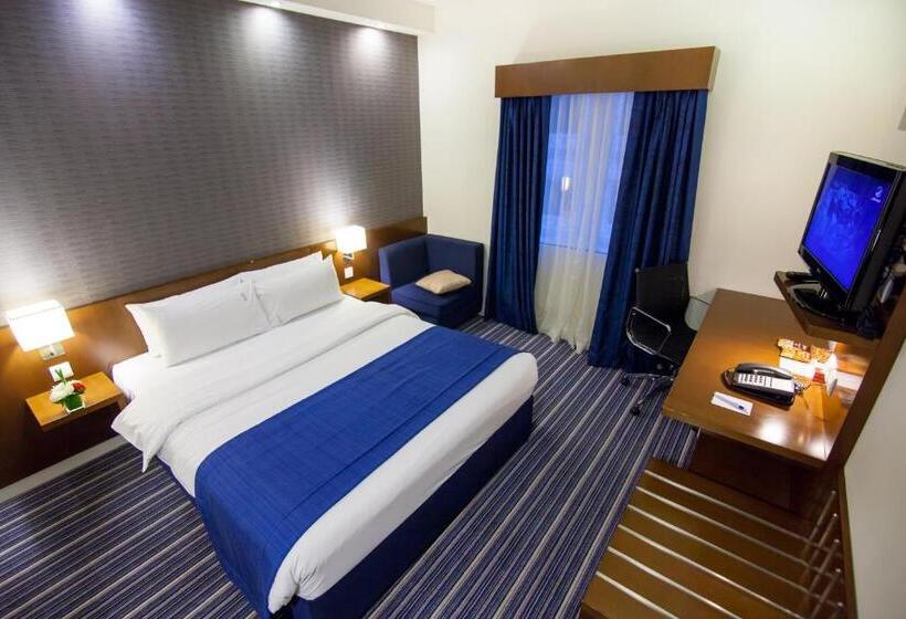 استودیوی لوکس, Holiday Bahrain