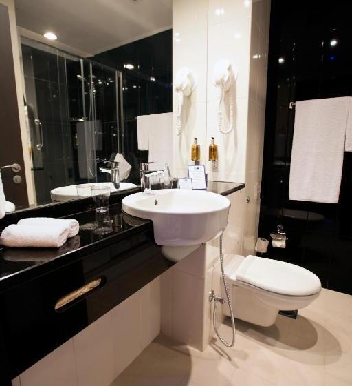 سوئیت 2 خوابه, Holiday Bahrain