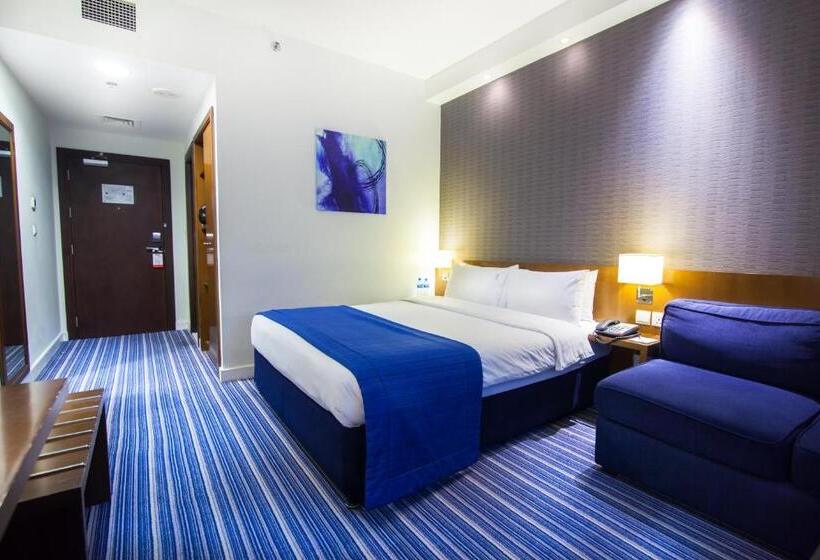 سوئیت 2 خوابه, Holiday Bahrain