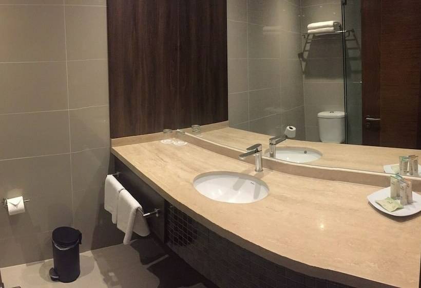 חדר סטנדרט, Courtyard By Marriott Puerto Montt