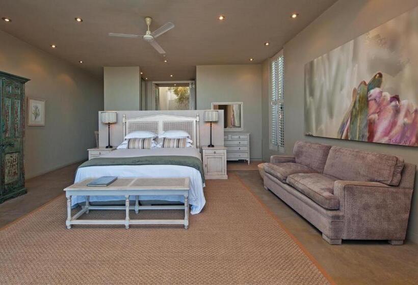 エクゼクティブスイート, Mosselberg On Grotto Beach