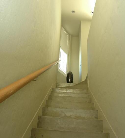 デラックスルーム, Mosselberg On Grotto Beach