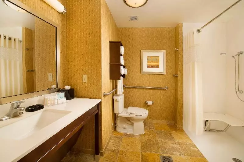 اتاق لوکس خانوادگی, Ocean Hotel Hualien