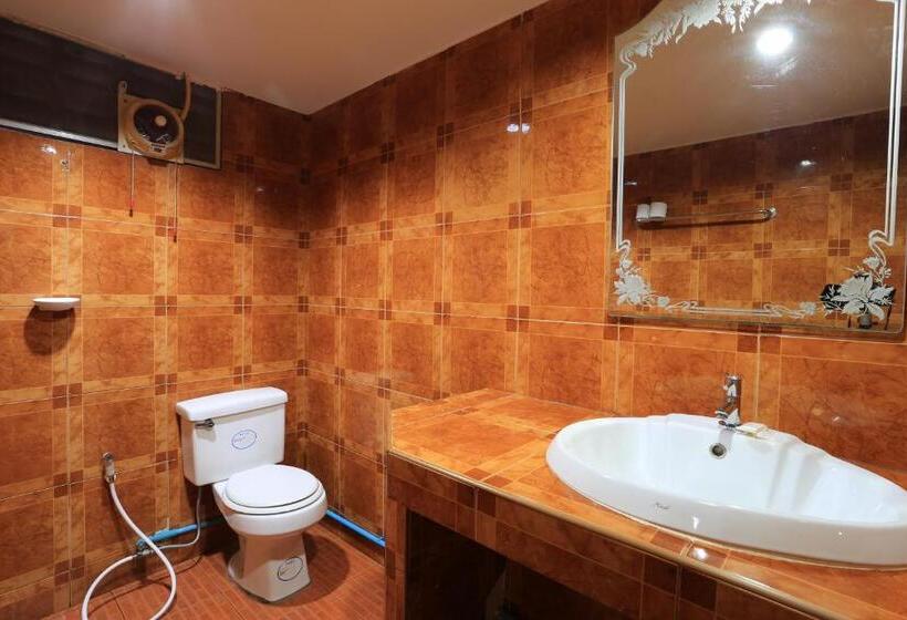 Номер Стандарт Трехместный, The Siam Guest House   Sha Extra Plus