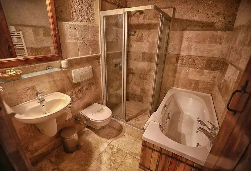 Deluxe-huone, Traveller S Cave