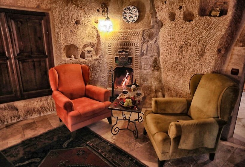 디럭스 룸, Traveller S Cave