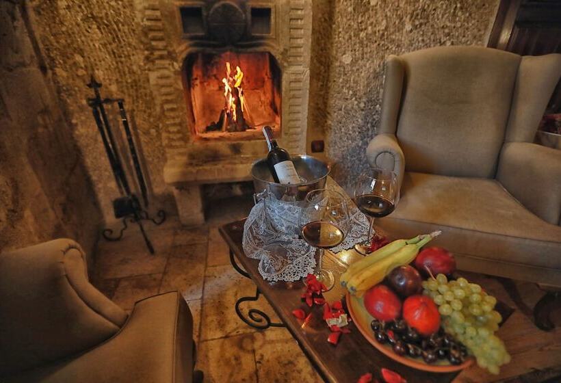 Номер Стандарт Трехместный, Traveller S Cave
