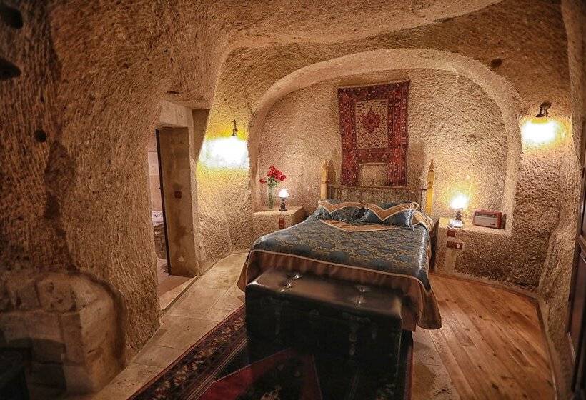 Трехместный Номер Deluxe, Traveller S Cave