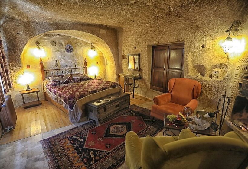 디럭스 룸, Traveller S Cave