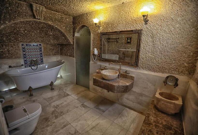 Номер Стандарт Трехместный, Traveller S Cave