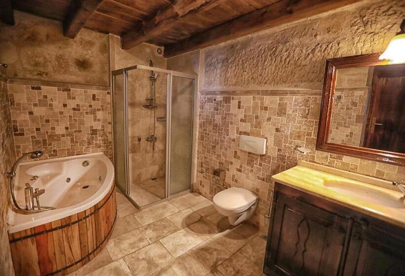 Номер Economy, Traveller S Cave