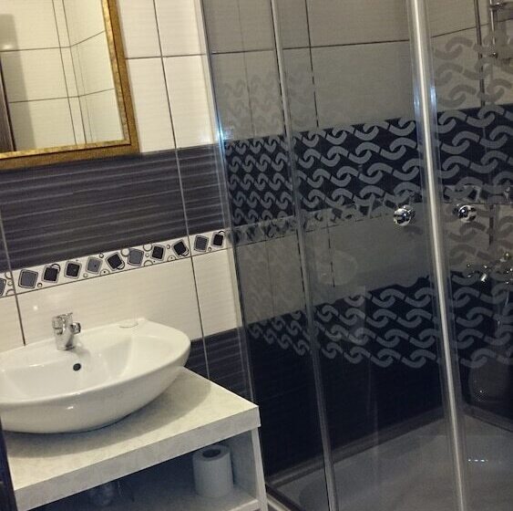 컴포트 싱글 룸, Wallabies Aquaduct