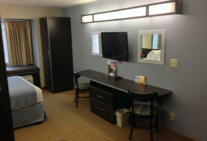 إستوديو قياسى, Microtel Inn & Suites Bath