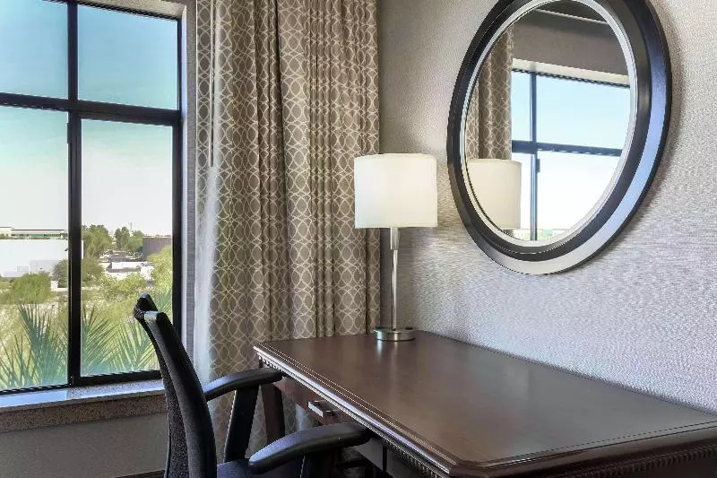 身障者適用スタンダードルーム, Motel 6 Breaux Bridge, La
