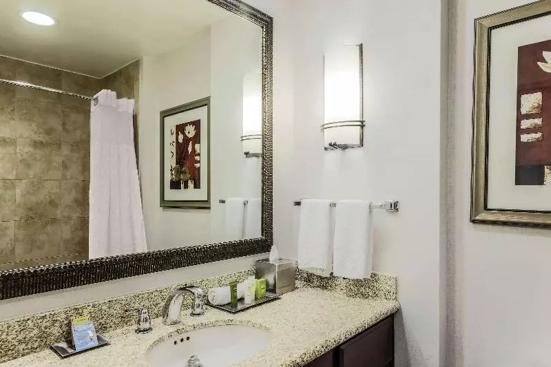 身障者適用スタンダードルーム, Motel 6 Breaux Bridge, La
