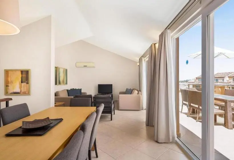 １ベッドルームドゥプレックスアパートメント, Unique Residence Hotel Golf and Spa