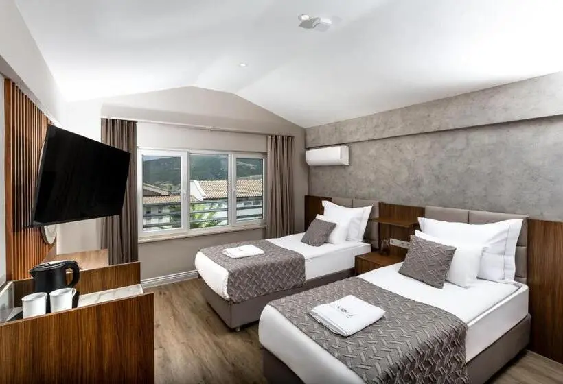 デラックスファミリールーム, Unique Residence Hotel Golf and Spa