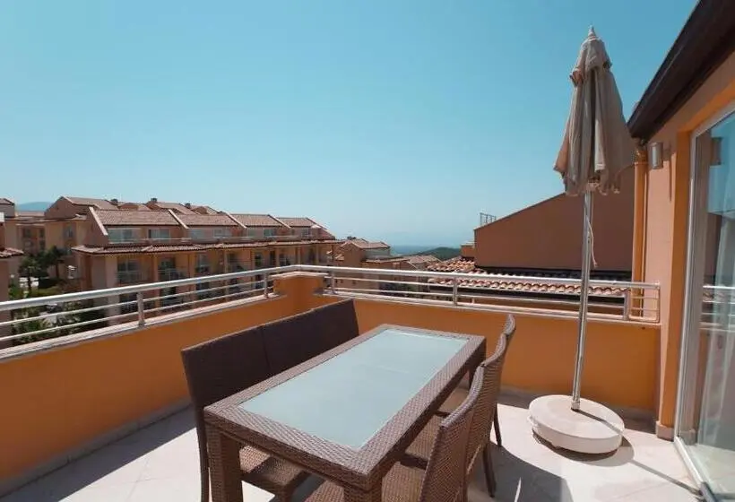 メゾネットスイート, Unique Residence Hotel Golf and Spa