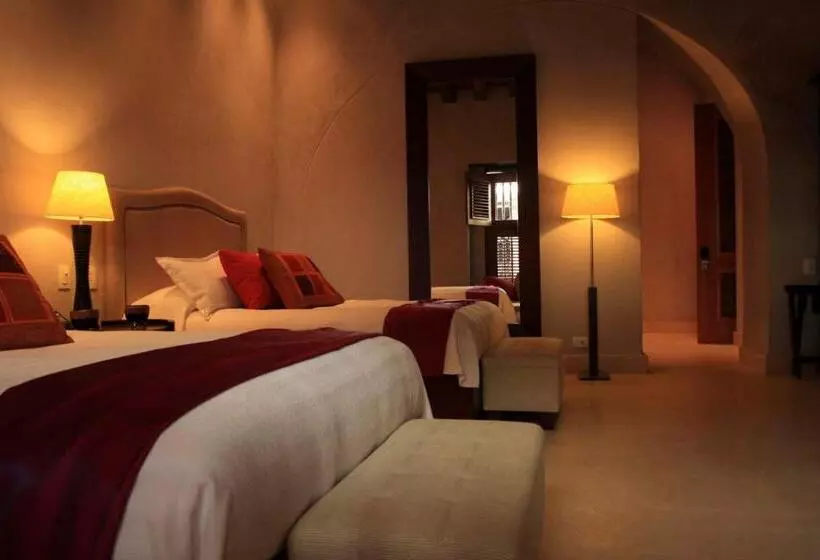 デラックスルーム, Ananda Hotel Boutique