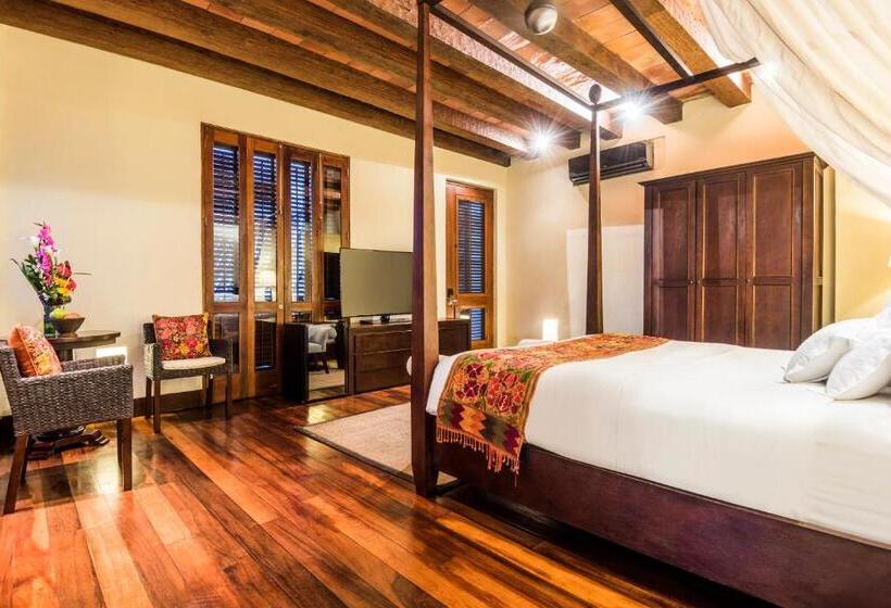 小型套房, Ananda Hotel Boutique