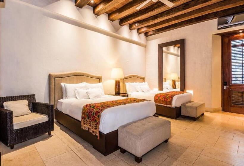 Номер Deluxe, Ananda Hotel Boutique