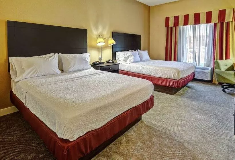 ２ダブルベッドのスタンダードルーム, Hampton Inn Jacksonvilleanniston Area