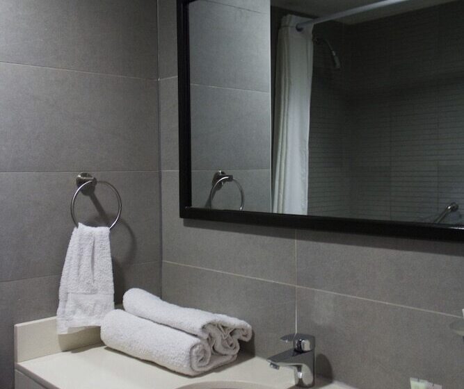 Номер Стандарт Трехместный, Gavina Express Iquique
