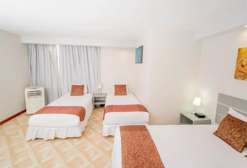 اتاق استاندارد سه نفره, Gavina Express Iquique
