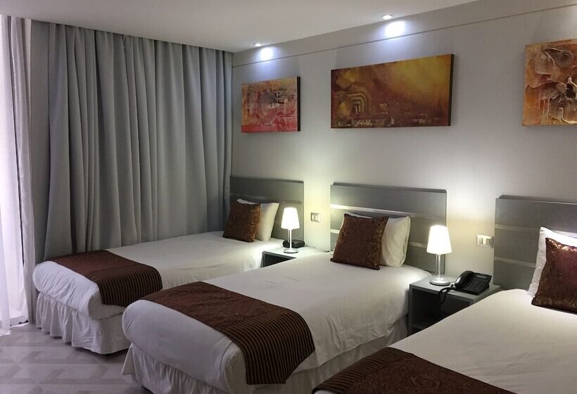 四人标准间, Gavina Express Iquique