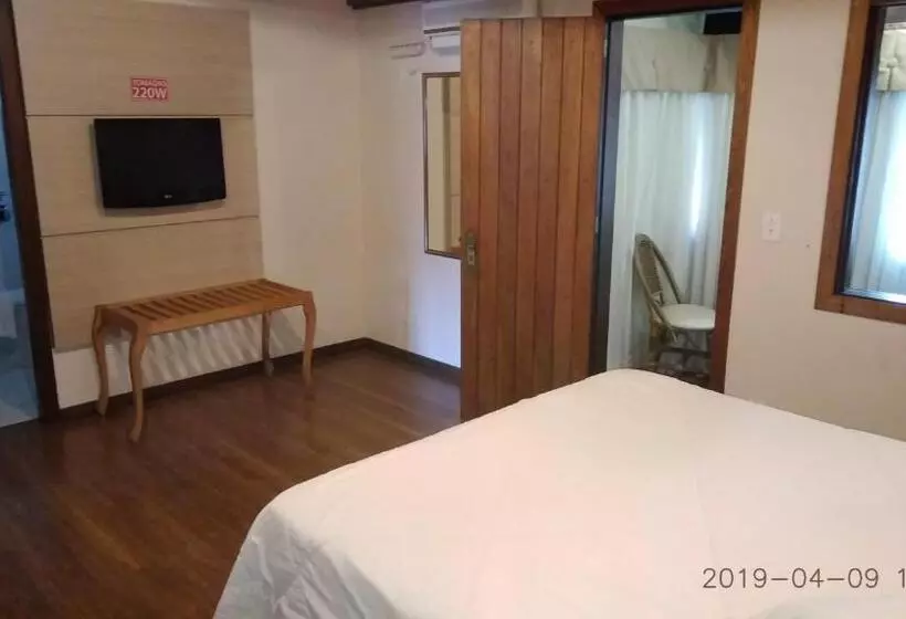 اتاق استاندارد چهار تخته, Pousada Do Verde Gramado