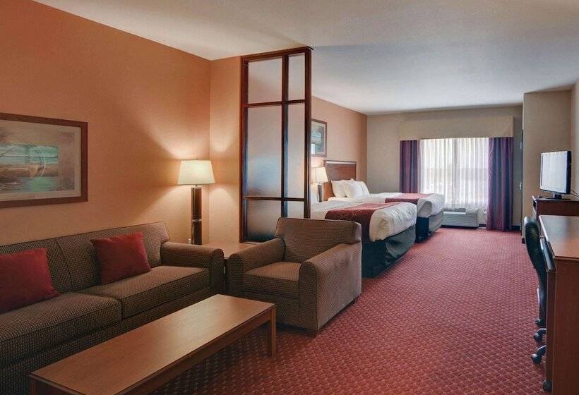 Люкс, Quality Suites Near Cedar Creek Lake