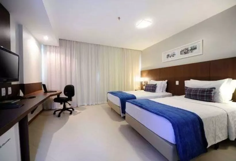 اتاق اجرایی با تخت بزرگ, Quality Hotel Vitória