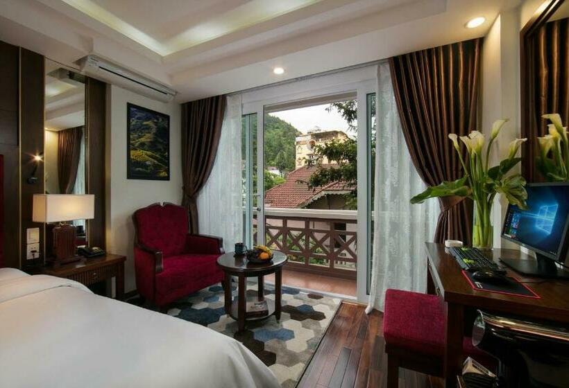 带阳台的高级房间, Sapa Horizon
