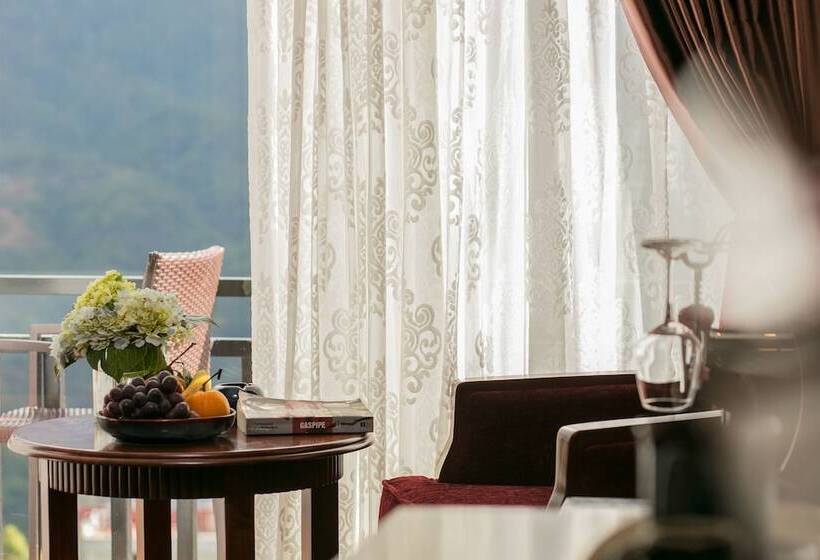 行政房间, Sapa Horizon