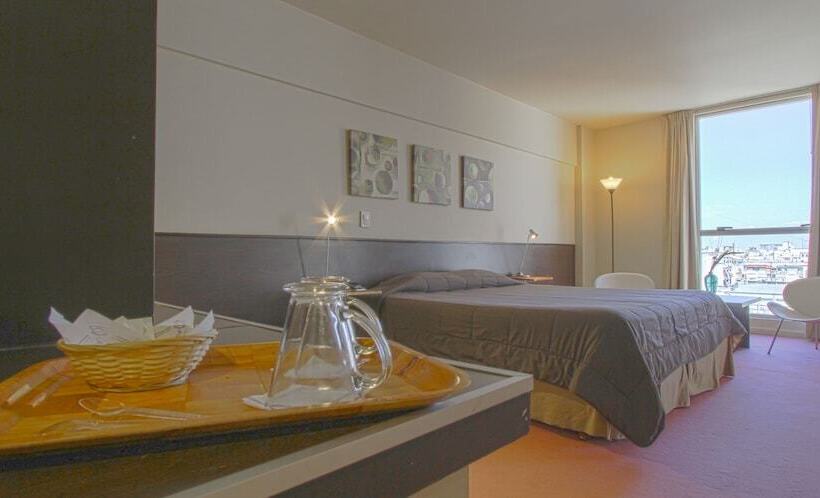 سوییت جونیور, Uno Buenos Aires Suites