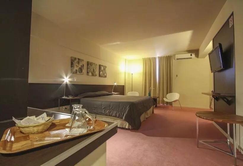سوییت جونیور, Uno Buenos Aires Suites