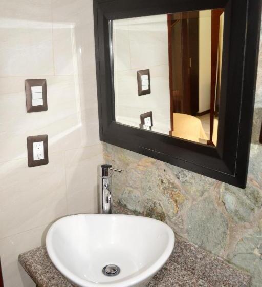 اتاق استاندارد یک نفره, Villa Florencia Zona Rosa