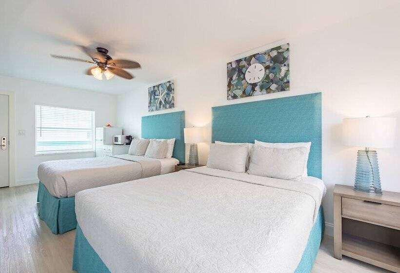 带2个双人床的标准工作室, Sea Beach Plaza