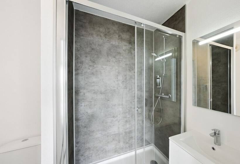 Студия Стандарт Двуспальная Кровать, All Suites La Teste – Bassin D’arcachon