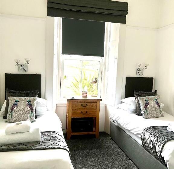 スーペリアールーム, Bythesea Guest House