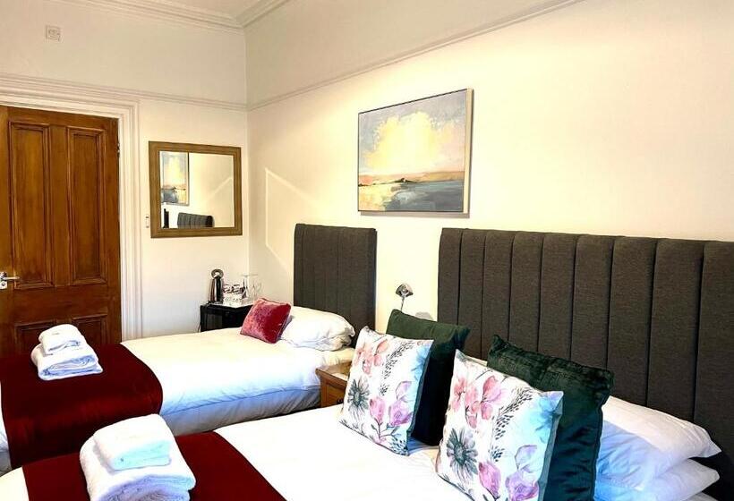 ガーデンビューファミリールーム, Bythesea Guest House