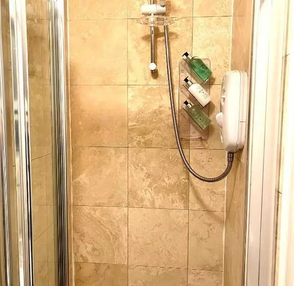 اتاق استاندارد با چشم‌انداز دریا, Bythesea Guest House